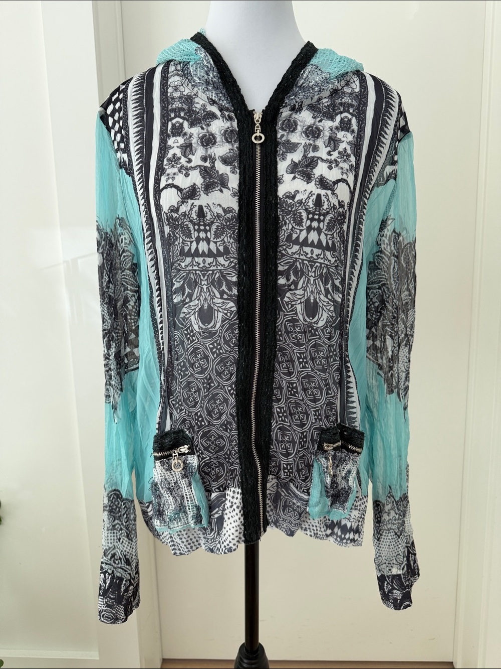 CATIVA Long Sleeve Zip Up Blouse Sheer Mesh Hood Pockets Artsy Coastal Beachy